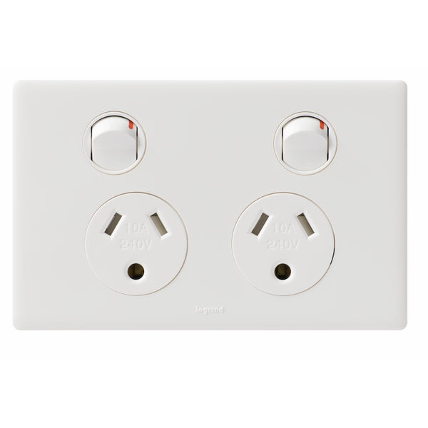 Excel Life Legrand Double outlet ED 10A 2G R/E WE