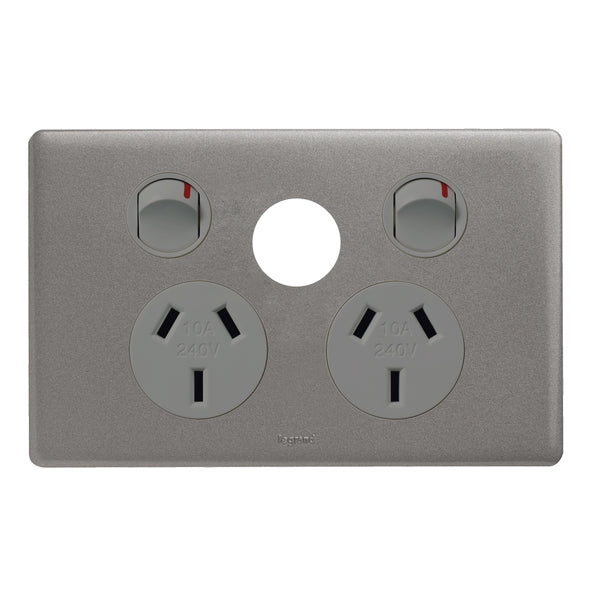 Excel Life Legrand Double outlet ED 10A & x/f UG