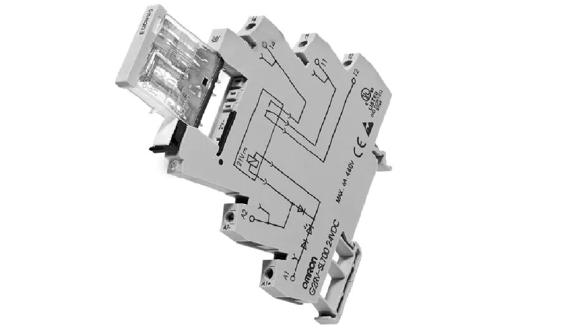 Omron Relay 24VAC/DC 6A 1P CO c/base