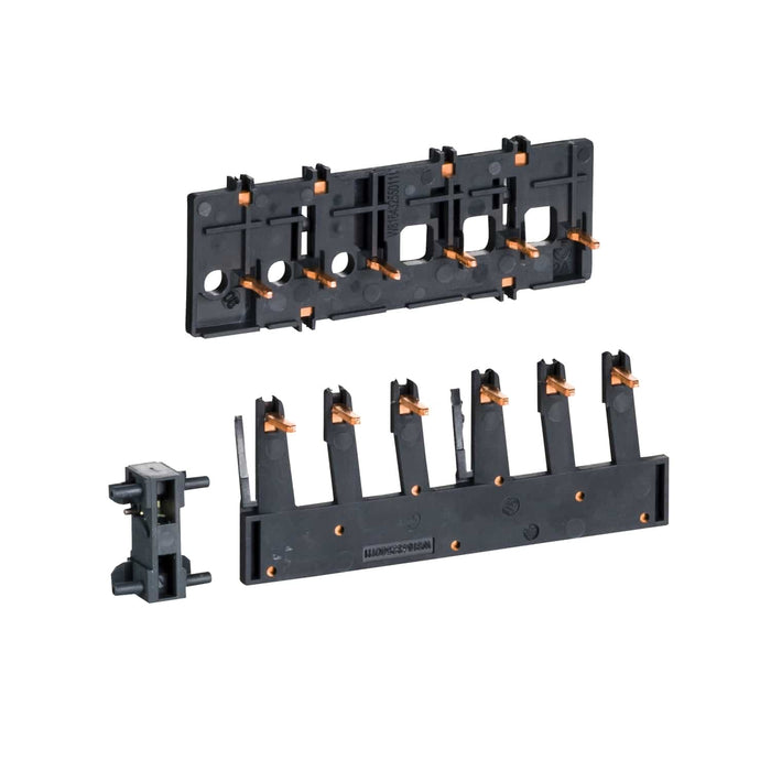 Schneider Kit for assembling 3P reversing contactors, LC1D09-D38 with screw clamp terminals, without electrical interlock